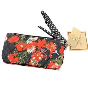 Lily Works Big Girls 🌸 🌹 🌺 Wristlet Wallet